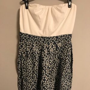 Blue and white floral sundress